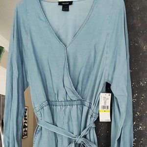 Karen Kane chambray dress
